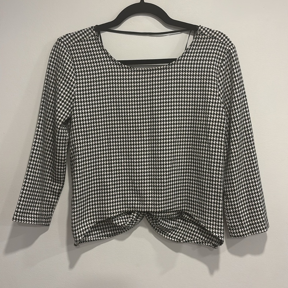 Zara Monochrome Houndstooth Blouse